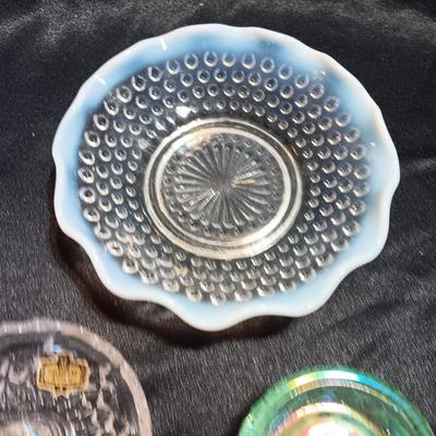 Beautiful Opalescent Moonstone dish with FENTON marked and Kristal Zajedar marked ring holders