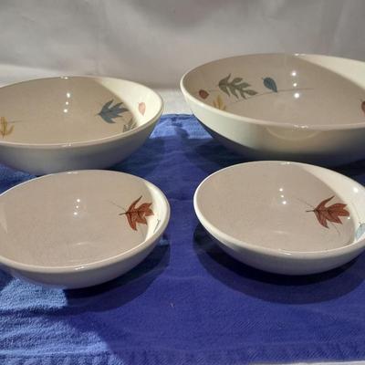 Vintage Franciscan Earthenware Autumn Leaves Serving Bowl Set