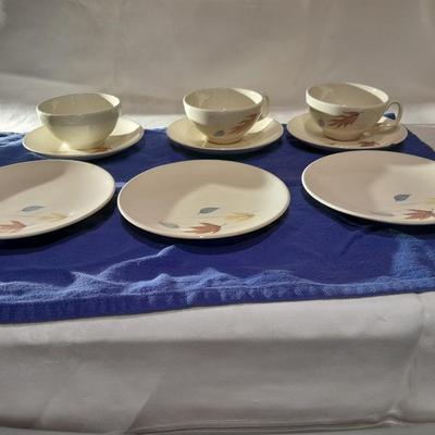 Vintage Franciscan Earthenware Autumn Leaves cups, saucers, and small bowls set of 3 each (2 of )