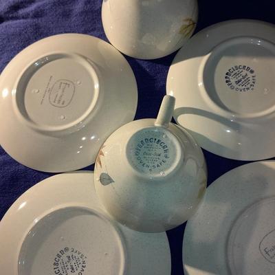 Vintage Franciscan Earthenware Autumn Leaves cups, saucers, and small bowls set of 3 each (3 of )