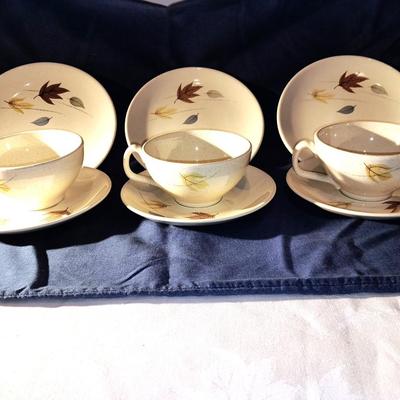 Vintage Franciscan Earthenware Autumn Leaves cups, saucers, and small bowls set of 3 each (3 of )