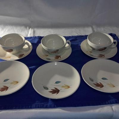 Vintage Franciscan Earthenware Autumn Leaves cups, saucers, and small bowls set of 3 each (3 of )