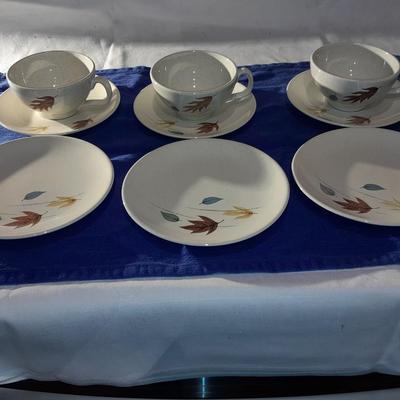 Vintage Franciscan Earthenware Autumn Leaves cups, saucers, and small bowls set of 3 each (3 of )