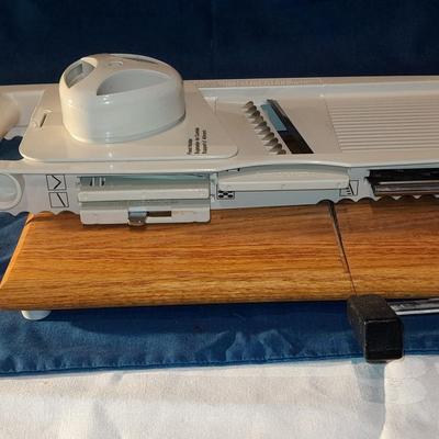 Cheese board and multipurpose grater