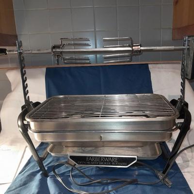 Kitchen Farberware hearth boiler - rotisserie with accessories and steak lover's cookbooks