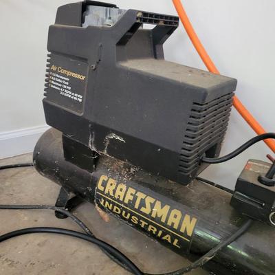 Craftsman 1.5 HP Compressor and Accessories (G-DW)