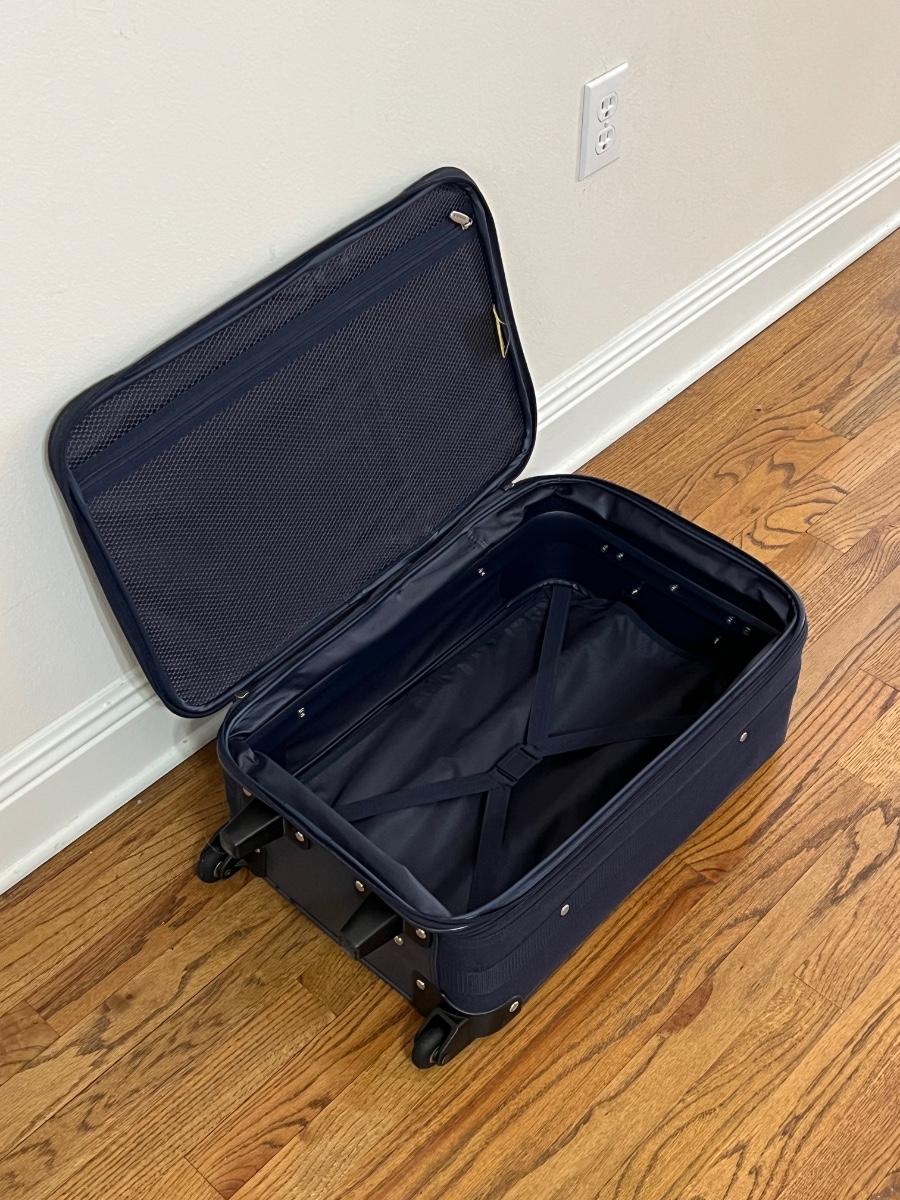 JAGUAR Four 4 Piece Navy Blue Luggage Set EstateSales