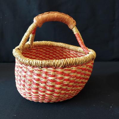 Traditional African Baskets (D-BBL)
