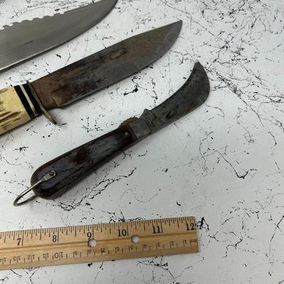 Assorted Vintage Knives