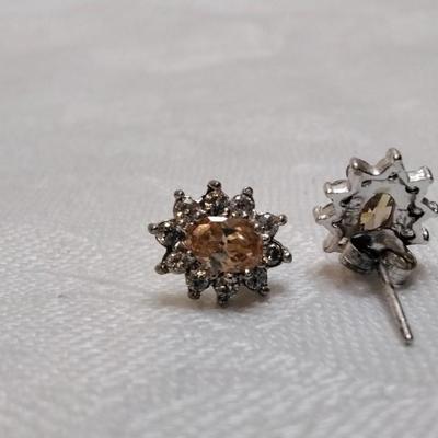 CW Citrine Surrounded by White Sapphires 925 Earrings