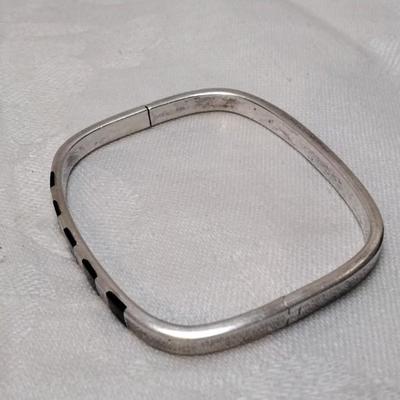 Unique Black Onyx Inset In 2" Rounded Square Bracelet