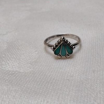 Gorgeous Handcrafted Zuni Indian Turquoise Ring Size 5,5
