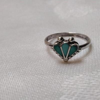 Gorgeous Handcrafted Zuni Indian Turquoise Ring Size 5,5