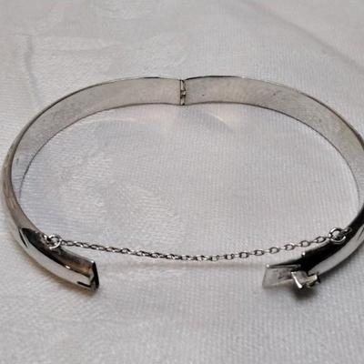 Vintage  925 2'5" Bracelet With Chain Clasp