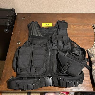 3rd lot: Red Rock Tactical Vest