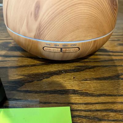 Essential oil Diffuser with 6 Fragrances