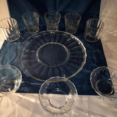 Kitchen Glassware - Cups, platter, and nesting bowls