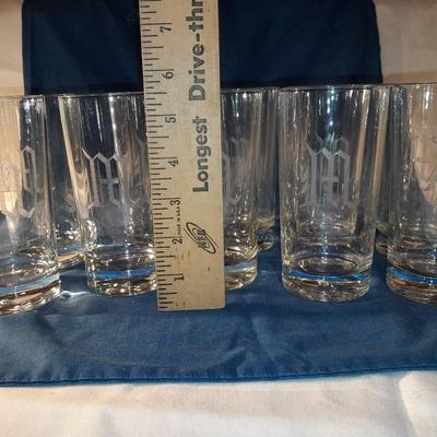 10 Etched "M" drinking glasses with "M" linen napkins