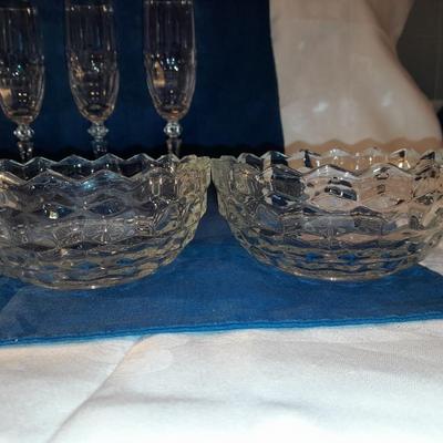 4 stemware wine glasses with 2 bowls
