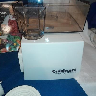 Cuisinart pasta maker attachment with accessories