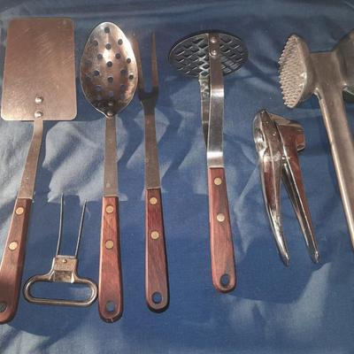 Wooden handled kitchen utensils