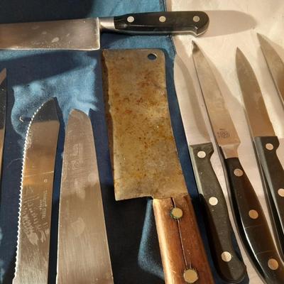 Kitchen Knives with knife block