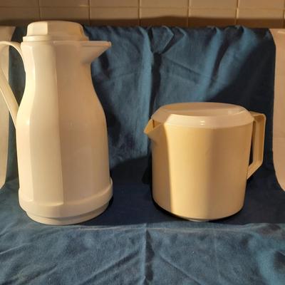 Tupperware juice pitcher and insulated water pitcher
