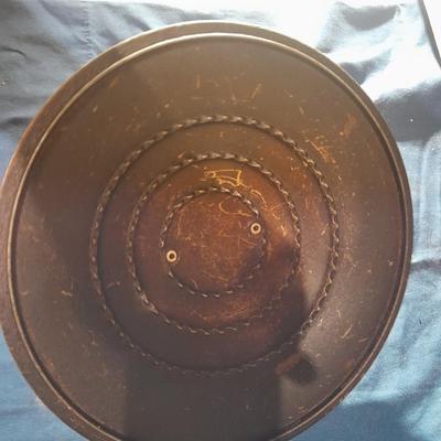 Unmarked Cast Iron skillet with lid
