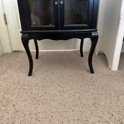 PAINTED WOODEN DESK W/CHAIR & GLASS FRONT CABINET