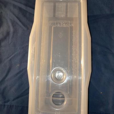 Salad spinner with salad bowl and Fasta Pasta plastic food container