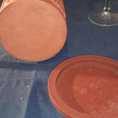 Clay One liter wine cooler with two stemmed glasses