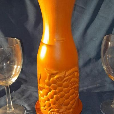 Clay One liter wine cooler with two stemmed glasses