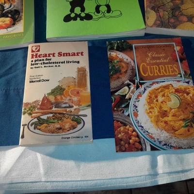 Cookbooks - Vegetarian - Soups - Curries - heart smart - Salads and more