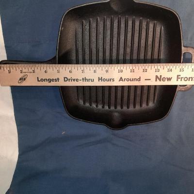 Mainstays cast Iron griddle