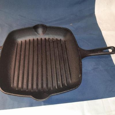 Mainstays cast Iron griddle