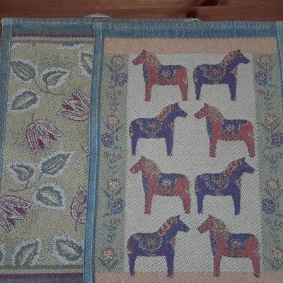 Table linens - placemats and assorted linen napkins