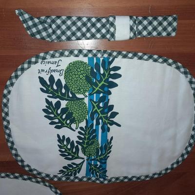 Table linens - placemats and assorted linen napkins
