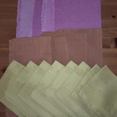 Table linens Placemats, and linen napkins