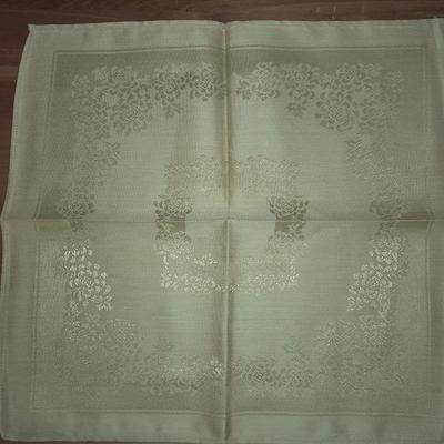 Table linens Placemats, and linen napkins