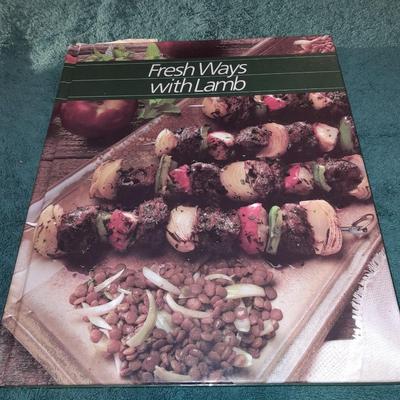 Cookbooks Fresh ways with poultry - lamb - Hungarian - Chinese - Around the world and others