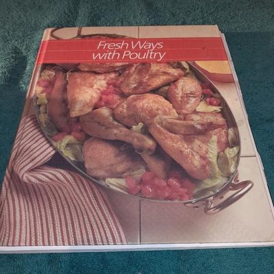 Cookbooks Fresh ways with poultry - lamb - Hungarian - Chinese - Around the world and others
