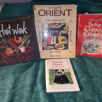 Cookbooks - all on Chinese- Orient - Hot Wok -
