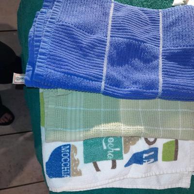 Kitchen towels, large bib and other Kitchen linens