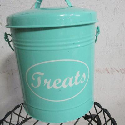Treats Container