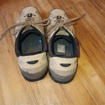 Women's Asolo Shoe's Size 6.5 with Sorel Boots Size 7 - 7.5