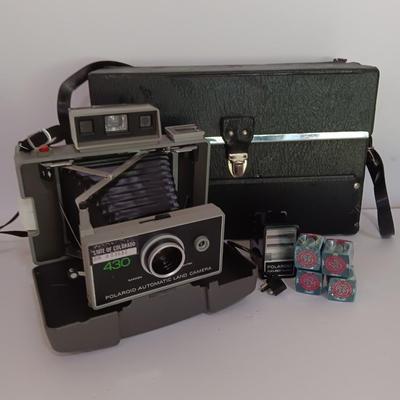 Polaroid Automatic land camera 430 with accessories and case