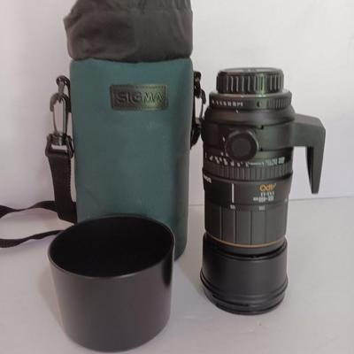 Sigma 135-400mm 1:45-5.6 APO Lens for Canon EF Cameras With case