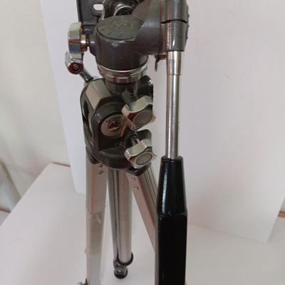 vintage Spiratone 35 mm camera tripod