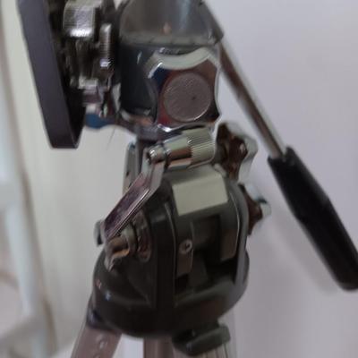 vintage Spiratone 35 mm camera tripod