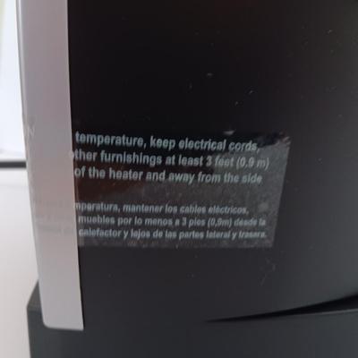 Lasko Oscillating heater Winter is coming and you'll be glad to have this!